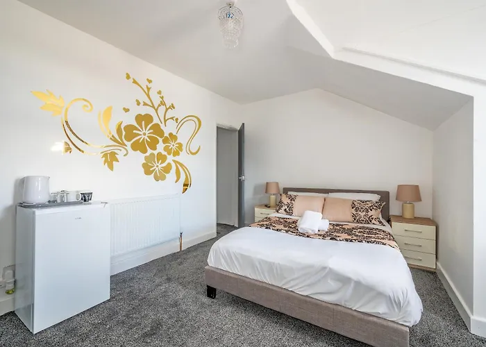 *rb246* For Your Relaxed & Cosy + Free Parking + Free Fast Wifi * * Leeds (West Yorkshire)