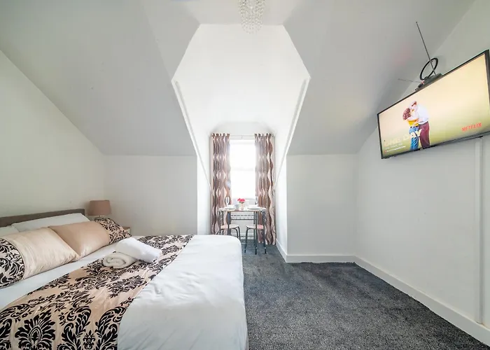 *rb246* For Your Relaxed & Cosy + Free Parking + Free Fast Wifi * Rum i privatbostad *